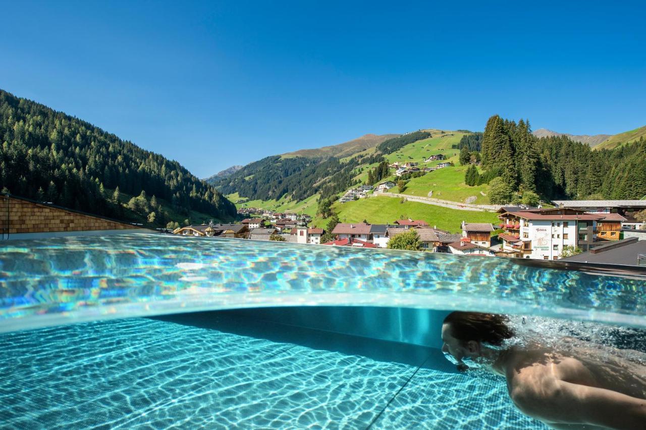 Hotel Alpin Spa Tuxerhof Exterior foto